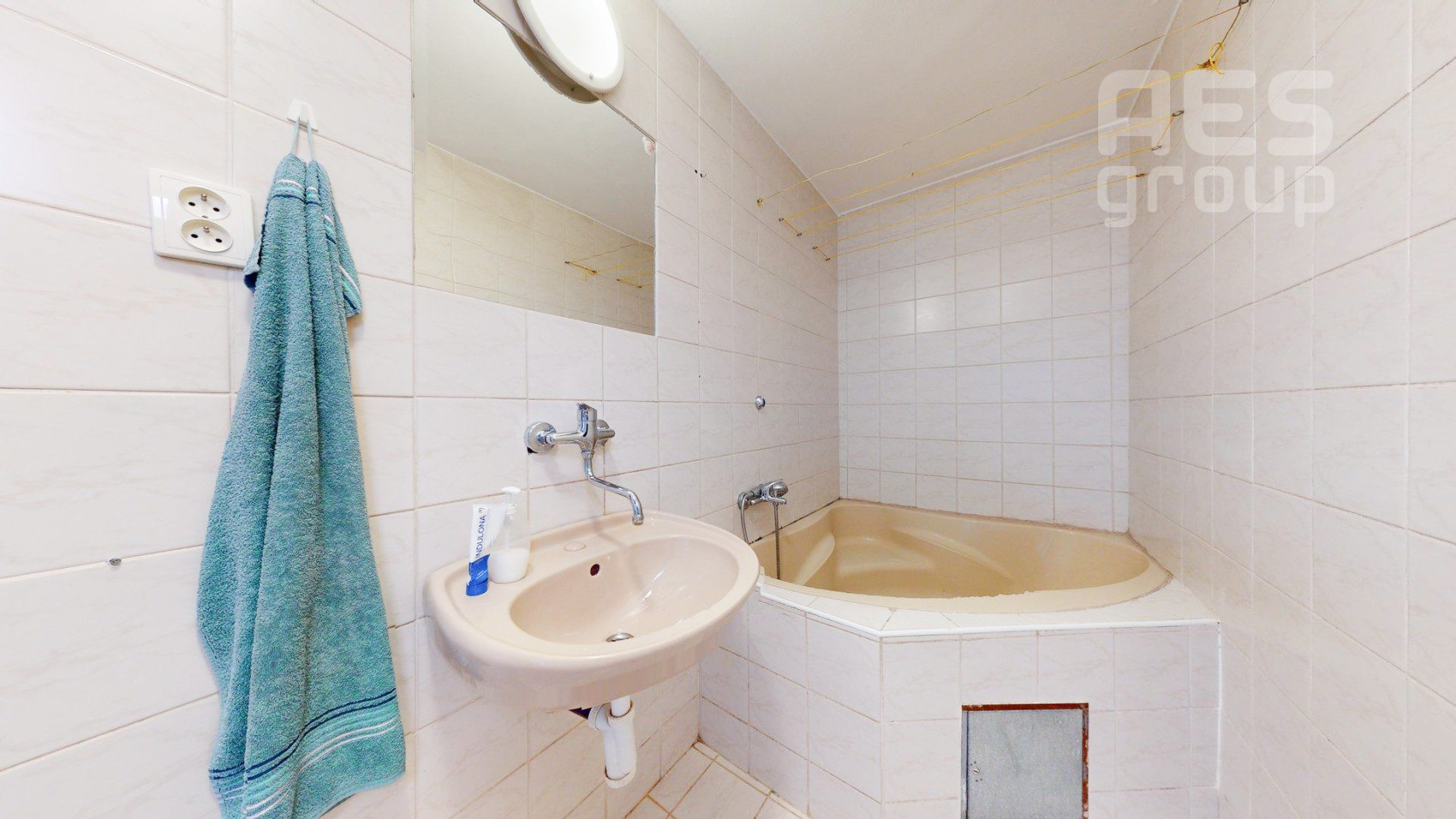 PREDAJ, 5i rodinný dom s veľkým pozemkom, ul. Karpatská, Marianka