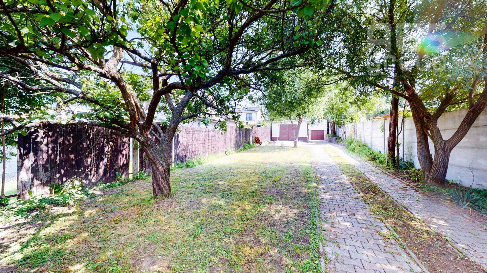 PREDAJ, 5i rodinný dom s veľkým pozemkom, ul. Karpatská, Marianka