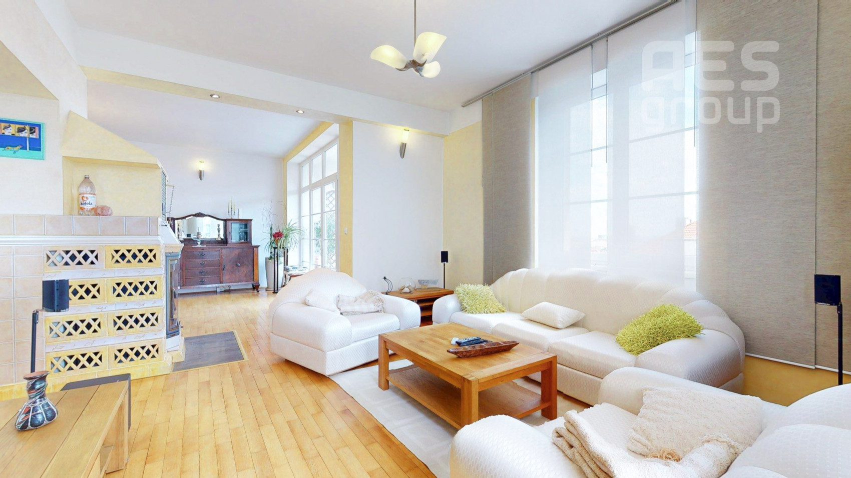 PRENÁJOM, JEDINEČNÝ 4 IZBOVÝ BYT, SMETANOVA, BRATISLAVA – STARÉ MESTO