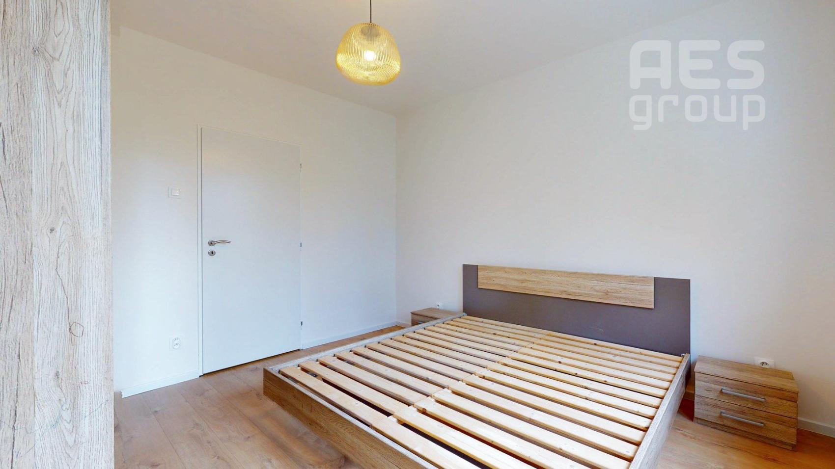 PREDAJ, 3 izbový byt s loggiou na ul. Hlavná v Stupave