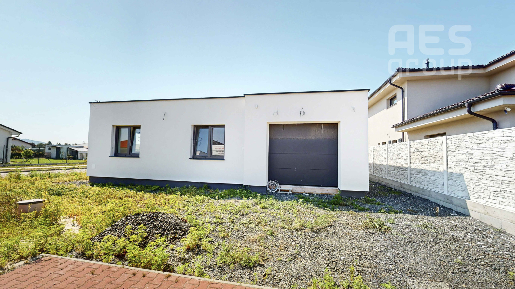 KOLAUDUJEME, PREDAJ, 4i rodinný dom s garážou, ul. Jelšová, Zohor