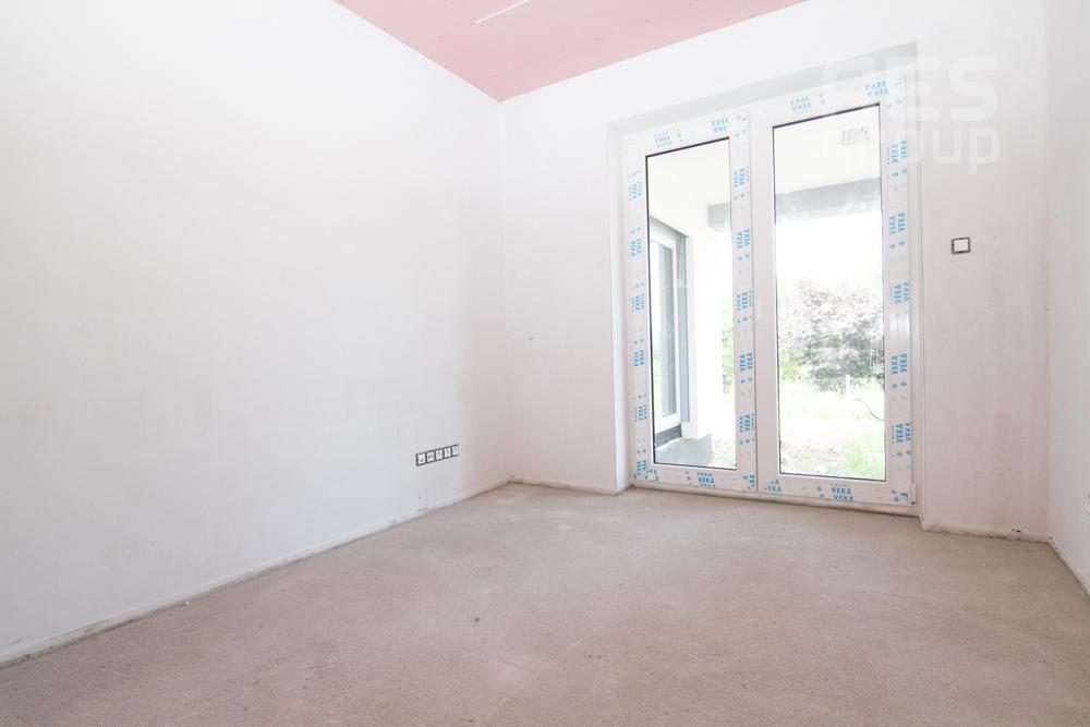 PREDAJ,  novostavba 4 izbového bungalovu s garážou, Jablonové