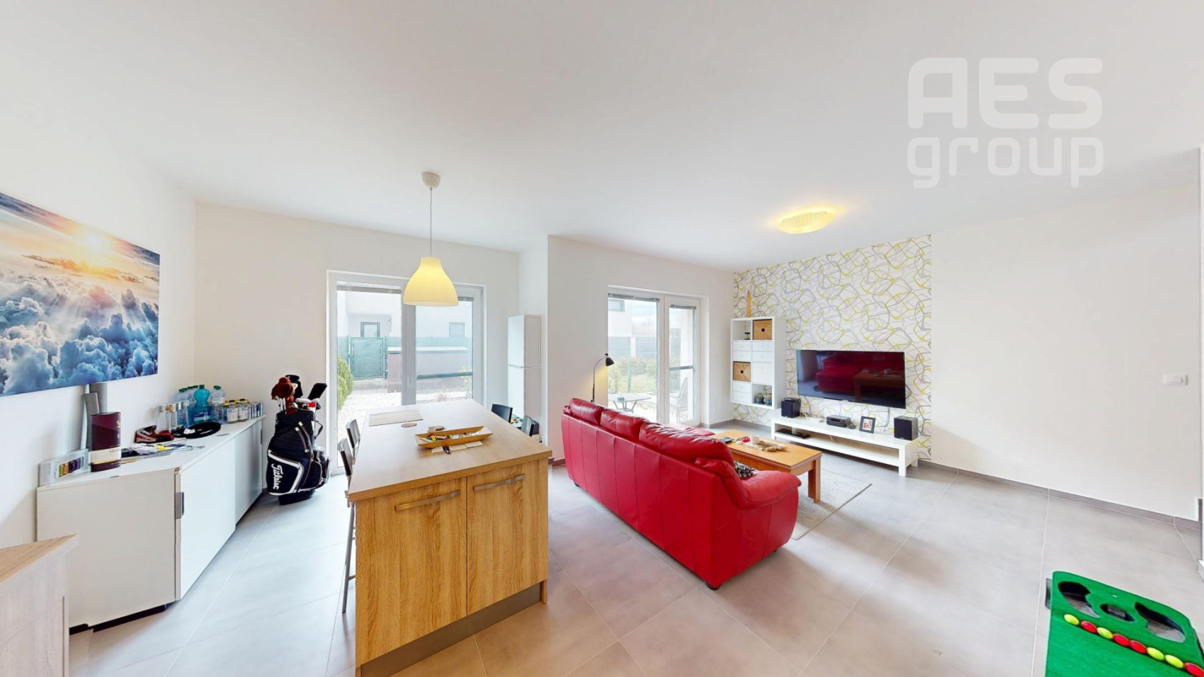 PRENÁJOM, priestranný 3 izbový radový RD, Pastierska ul. Stupava