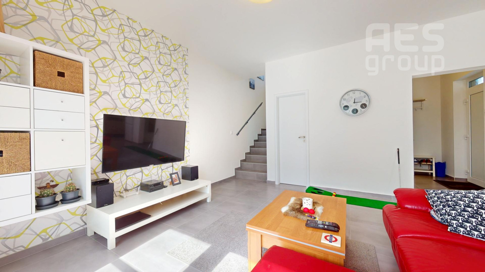 PRENÁJOM, priestranný 3 izbový radový RD, Pastierska ul. Stupava