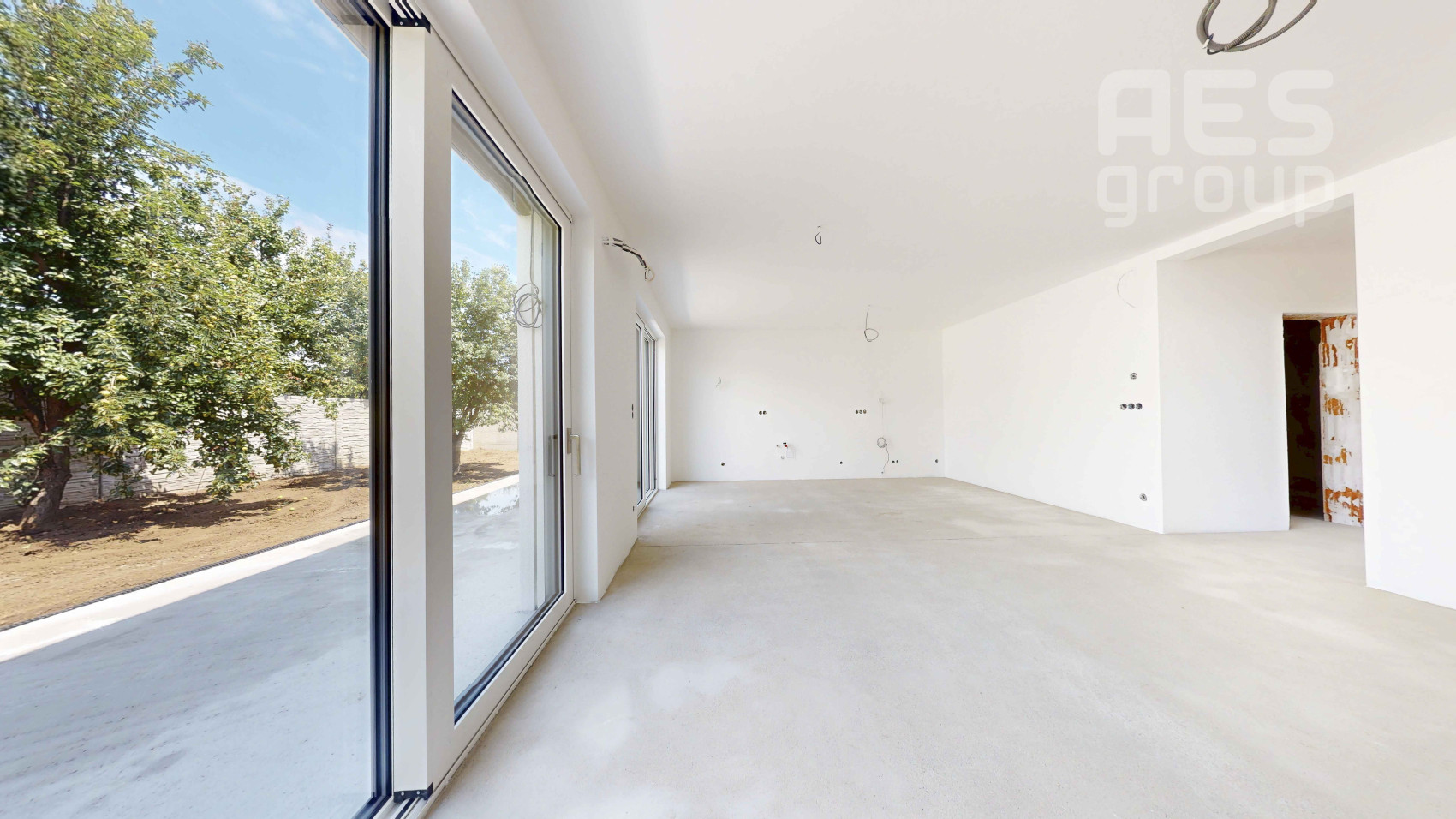 EXKLUZÍVNY PREDAJ, 4 izbové rodinné domy, ul. Poľovnícka, Veľký Bieľ.