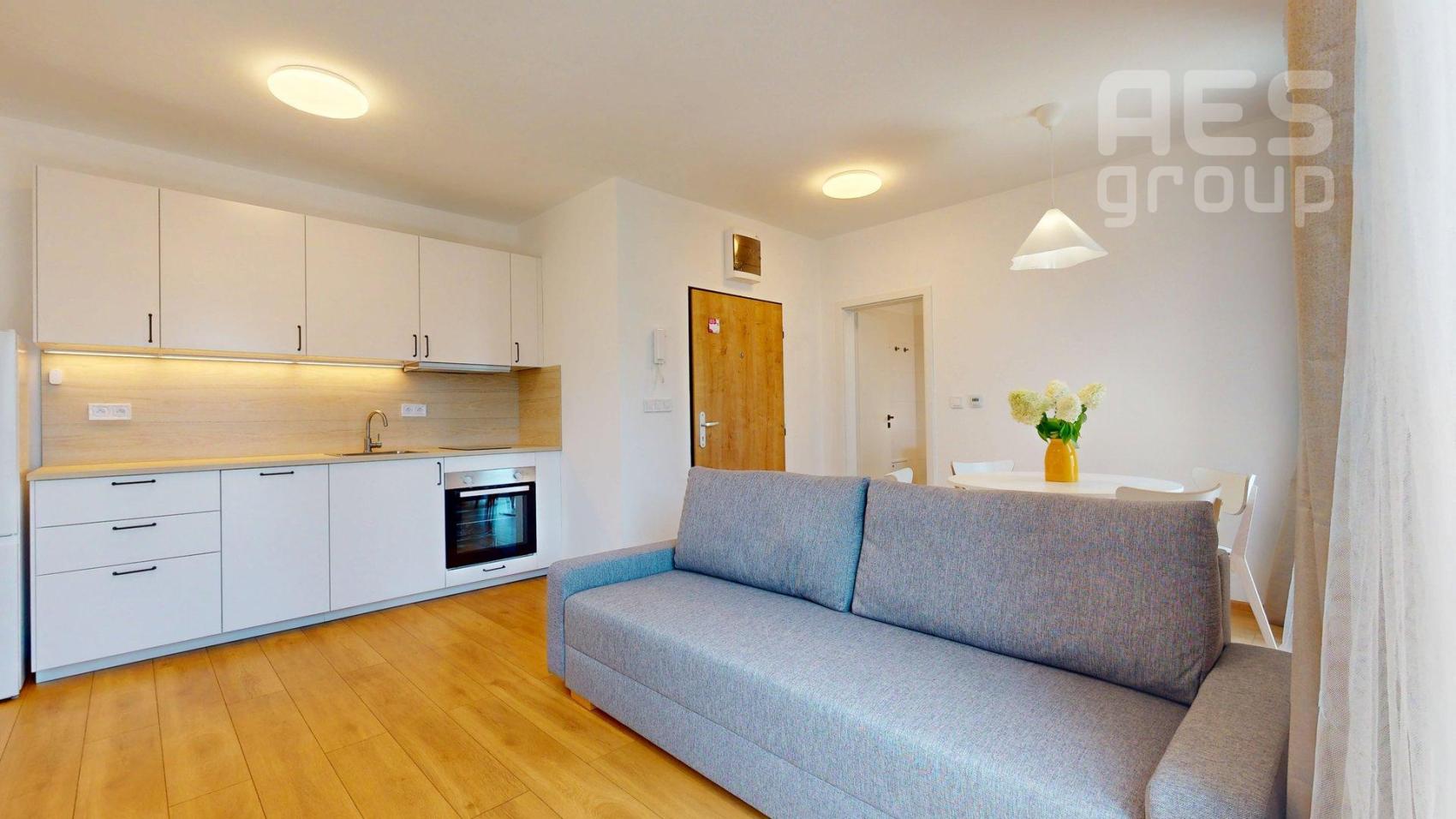 PRENÁJOM, zariadený 2 izbový byt s pivnicou a parkovaním, Stupava, Kúpeľná ul.