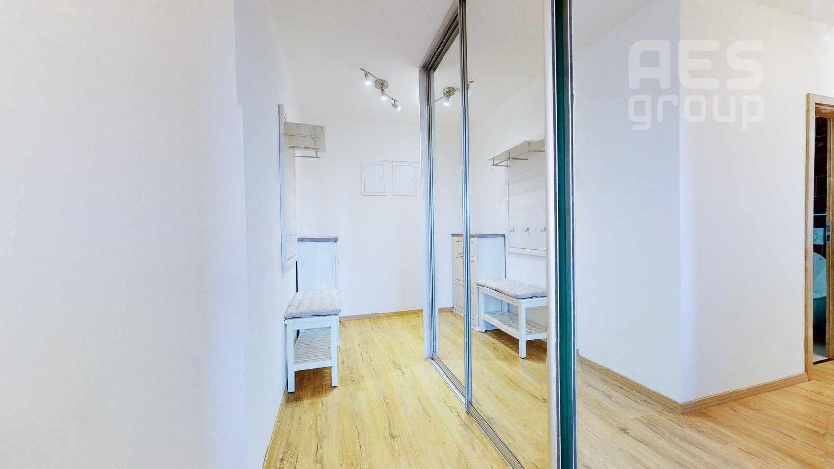 REZERVOVANÉ, PREDAJ, 2 izbový byt s dvoma balkónmi, ul. V. Šikulu, Stupava