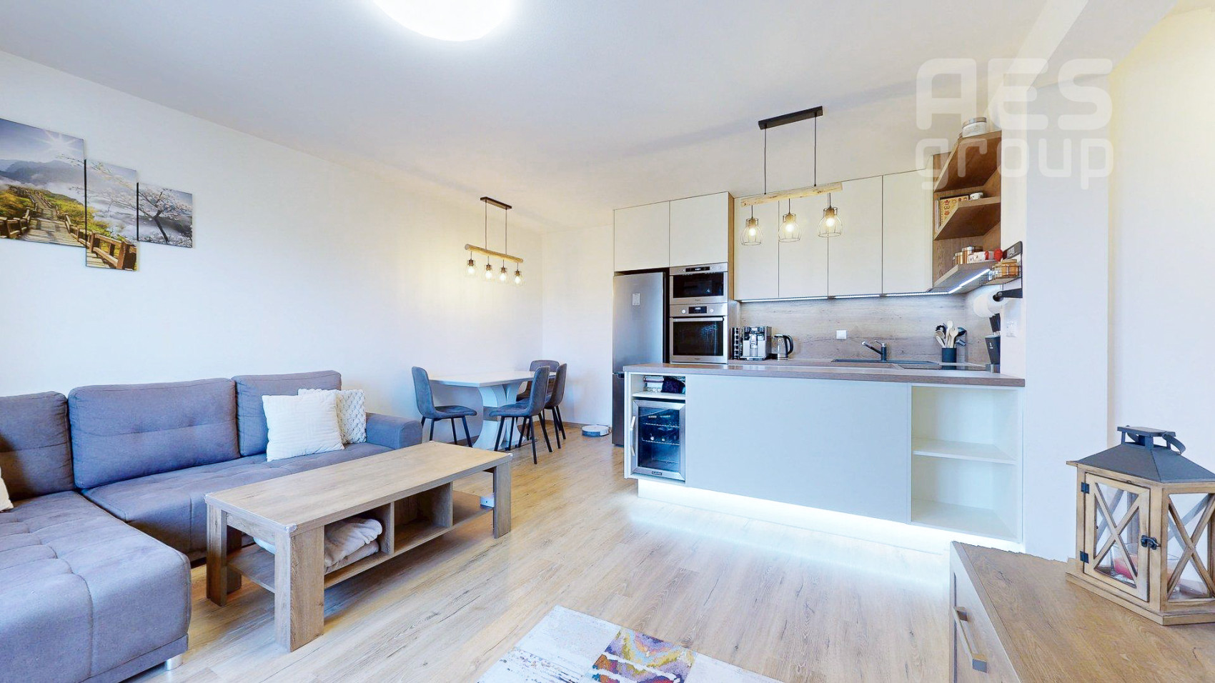 REZERVOVANÉ, PREDAJ, 2 izbový byt s dvoma balkónmi, ul. V. Šikulu, Stupava