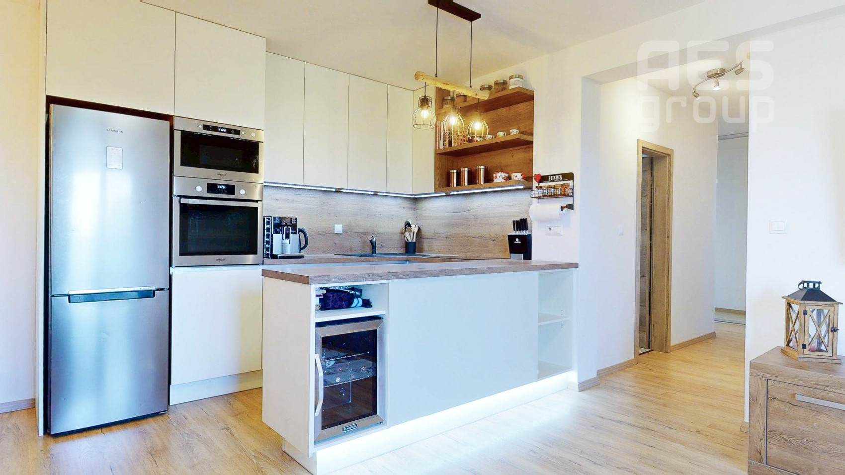 REZERVOVANÉ, PREDAJ, 2 izbový byt s dvoma balkónmi, ul. V. Šikulu, Stupava