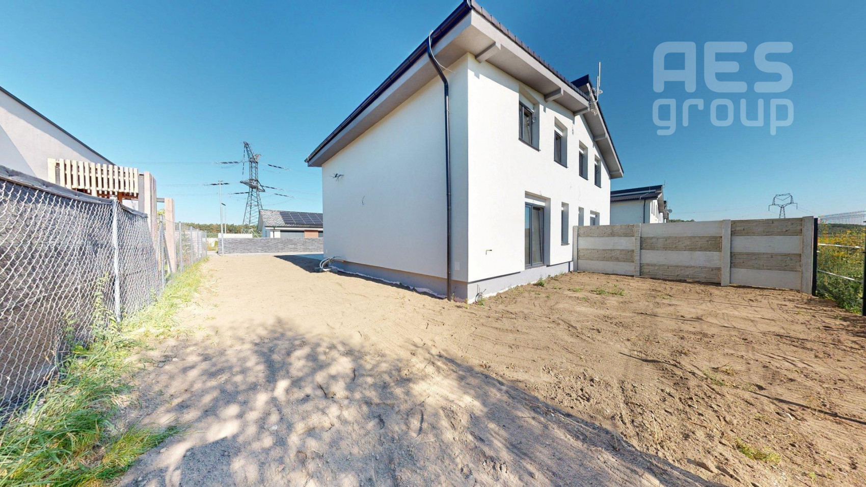 SKOLAUDOVANÉ, PREDAJ, 5 izbový  dom, Nová Alej Martina Benku, Kostolište.