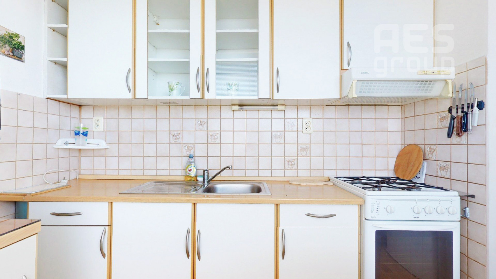 REZERVOVANÉ, PREDAJ, 2 izbový byt so šatníkom a loggiou na ul. Ľ. Fullu, Malacky