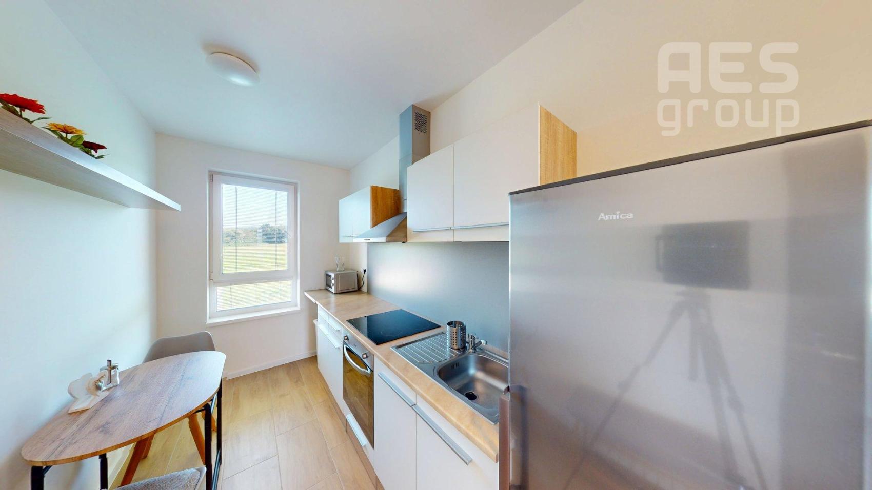 PRENÁJOM, 1,5 izbový byt s veľkou terasou a parkovaním, Džbankárska ul. Stupava