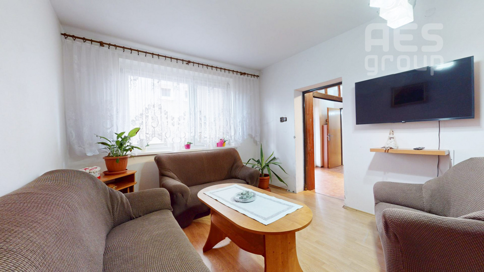 PREDAJ, dvojgeneračný rodinný dom s veľkým pozemkom v obci Vysoká pri Morave