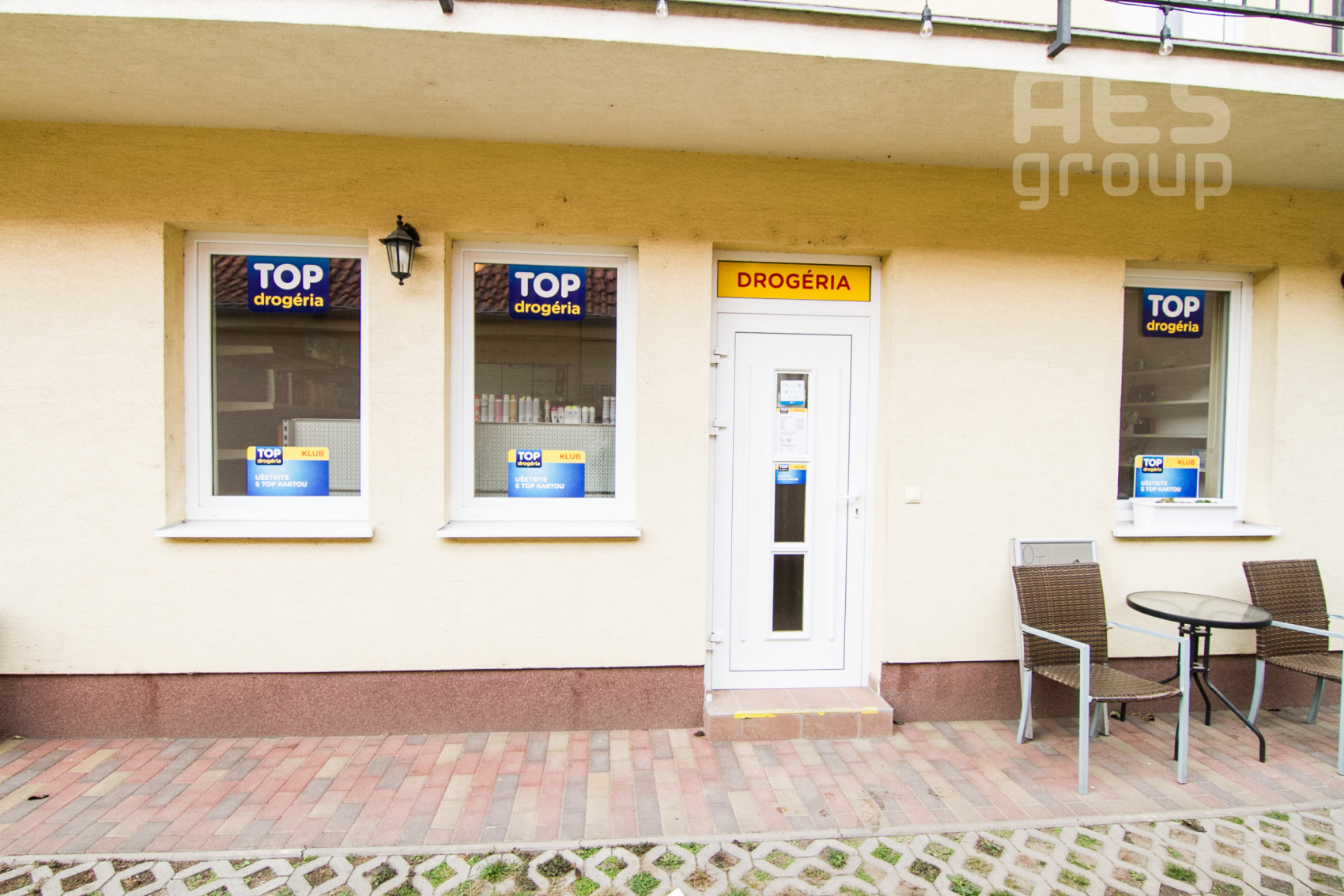 PRENÁJOM, OBCHODNÝ PRIESTOR, ZOHORSKÁ UL., LOZORNO