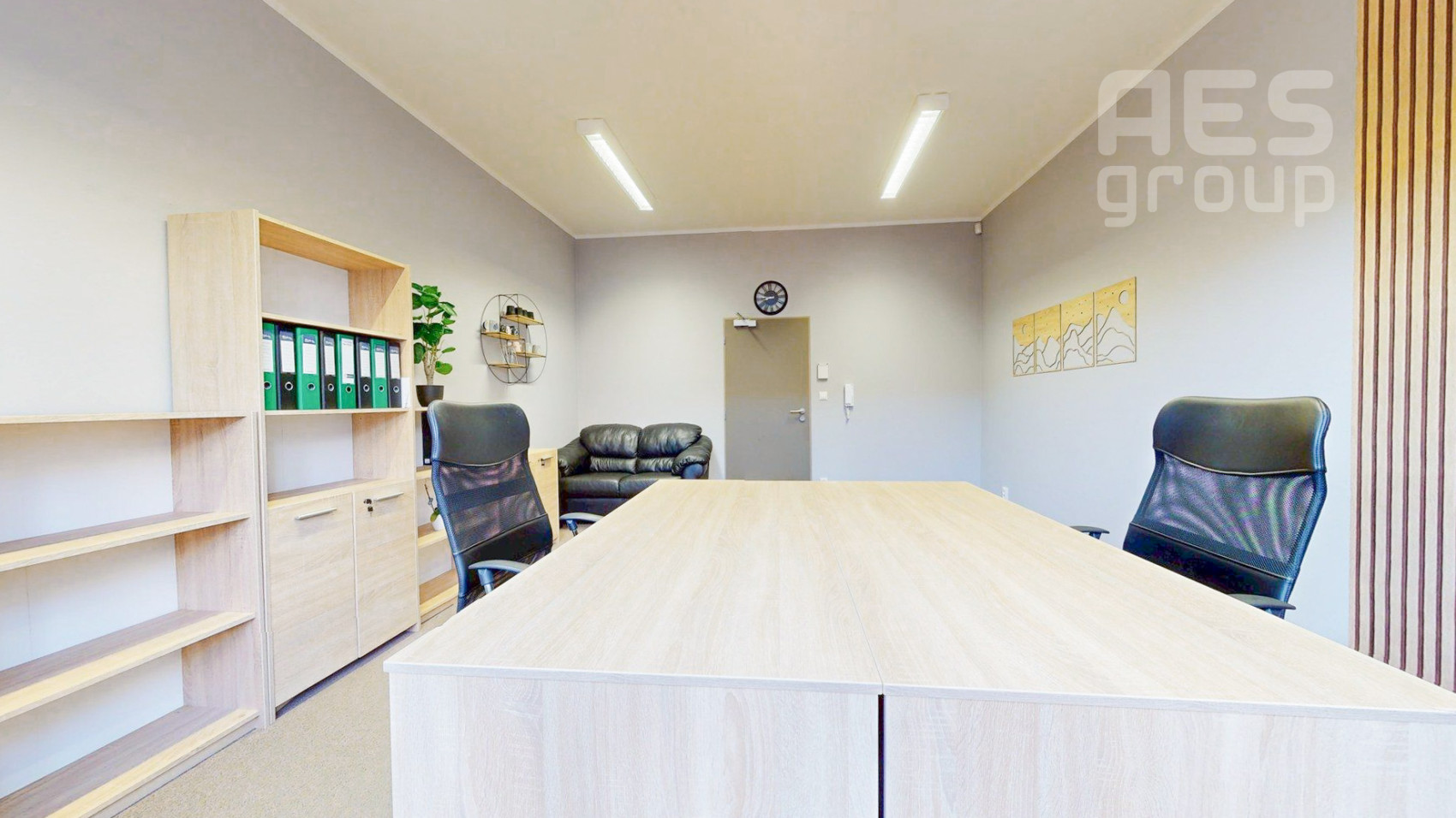 PRENÁJOM, KANCELÁRSKY PRIESTOR, PASÁŽ AVANA, STUPAVA