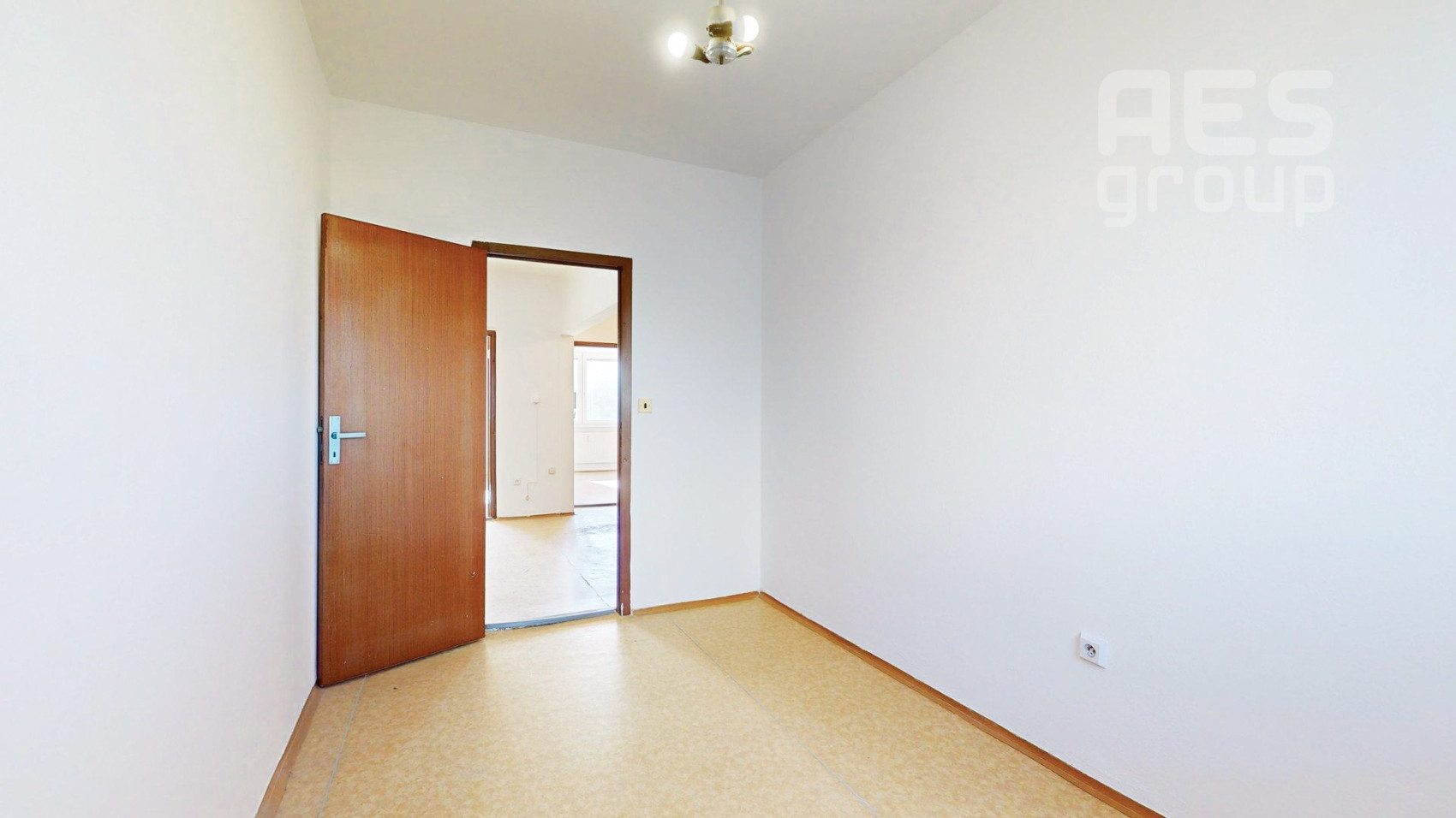 PREDAJ: 3 izbový byt s loggiou, Jilemnického ul., Stupava