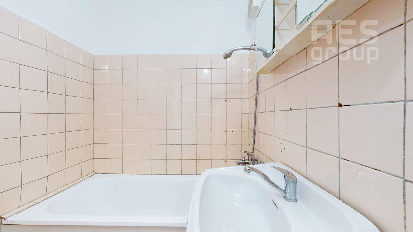 PREDAJ: 3 izbový byt s loggiou, Jilemnického ul., Stupava