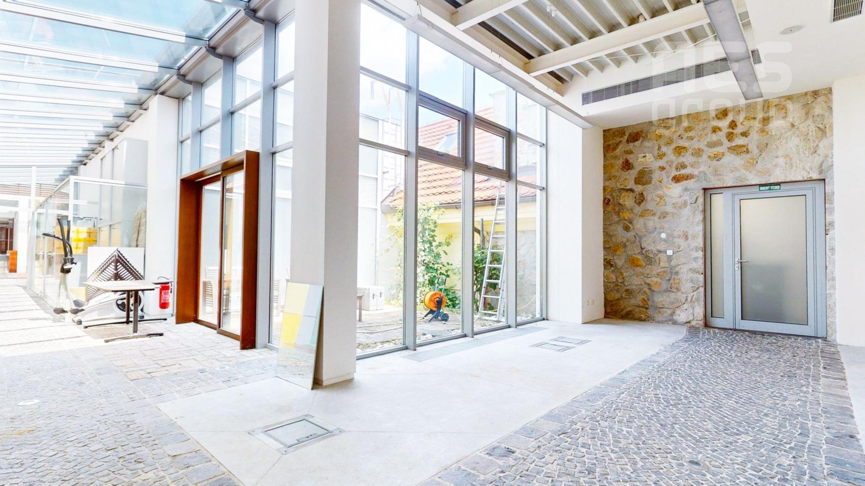 PRENÁJOM, KALNCELÁRSKE PRIESTORY, ROĽNÍCKA – VAJNORY