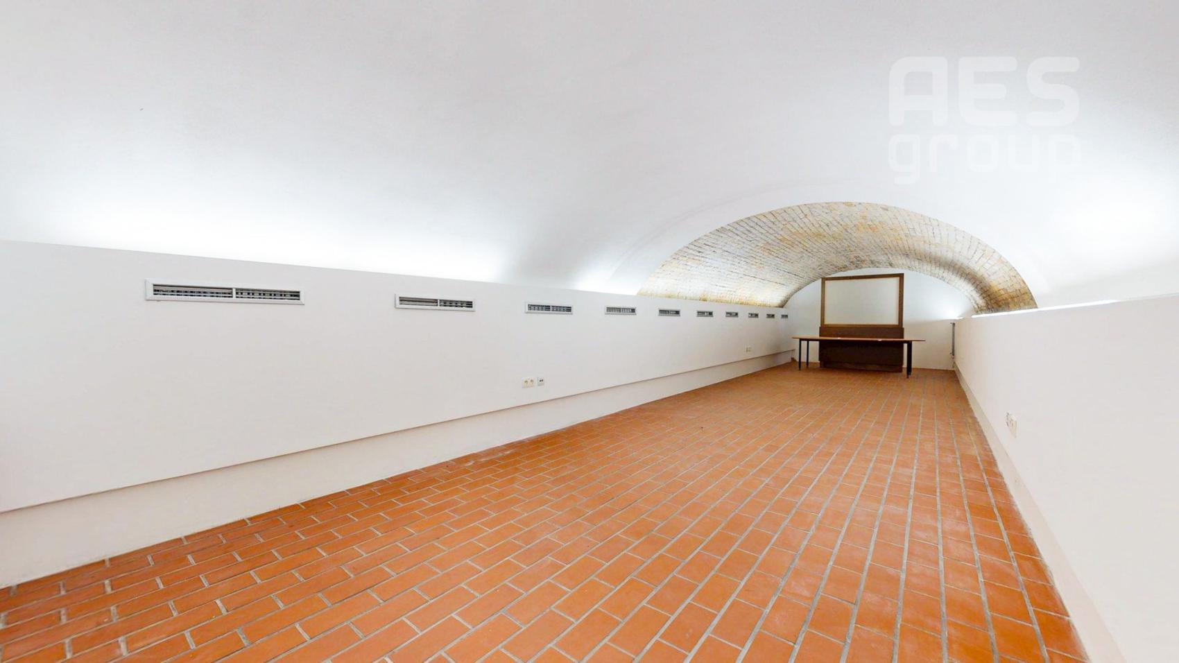 PRENÁJOM, KALNCELÁRSKE PRIESTORY, ROĽNÍCKA – VAJNORY