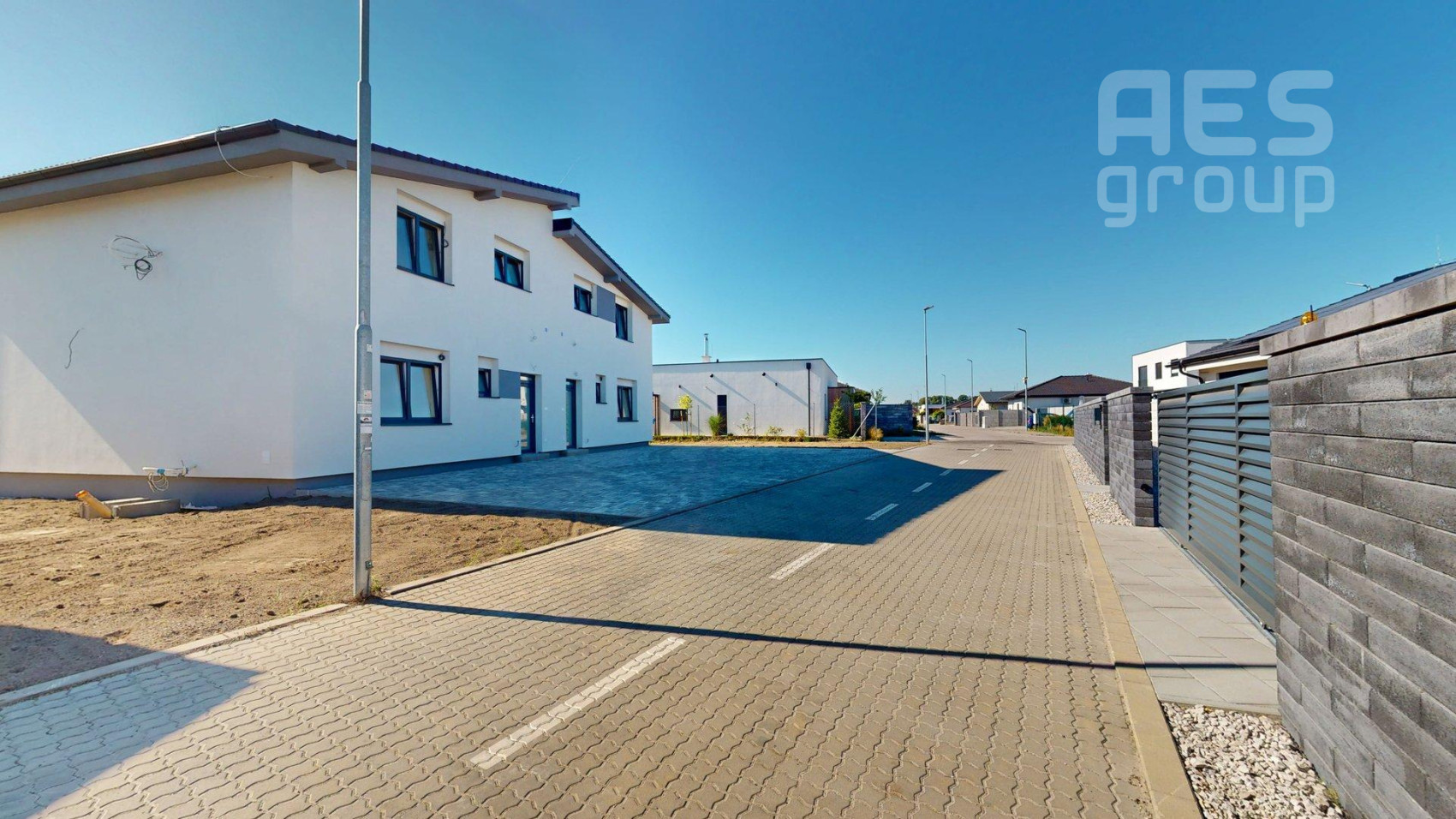 KOSTOLIŠTE, PREDAJ, 5 izbový  dom, Nová Alej Martina Benku