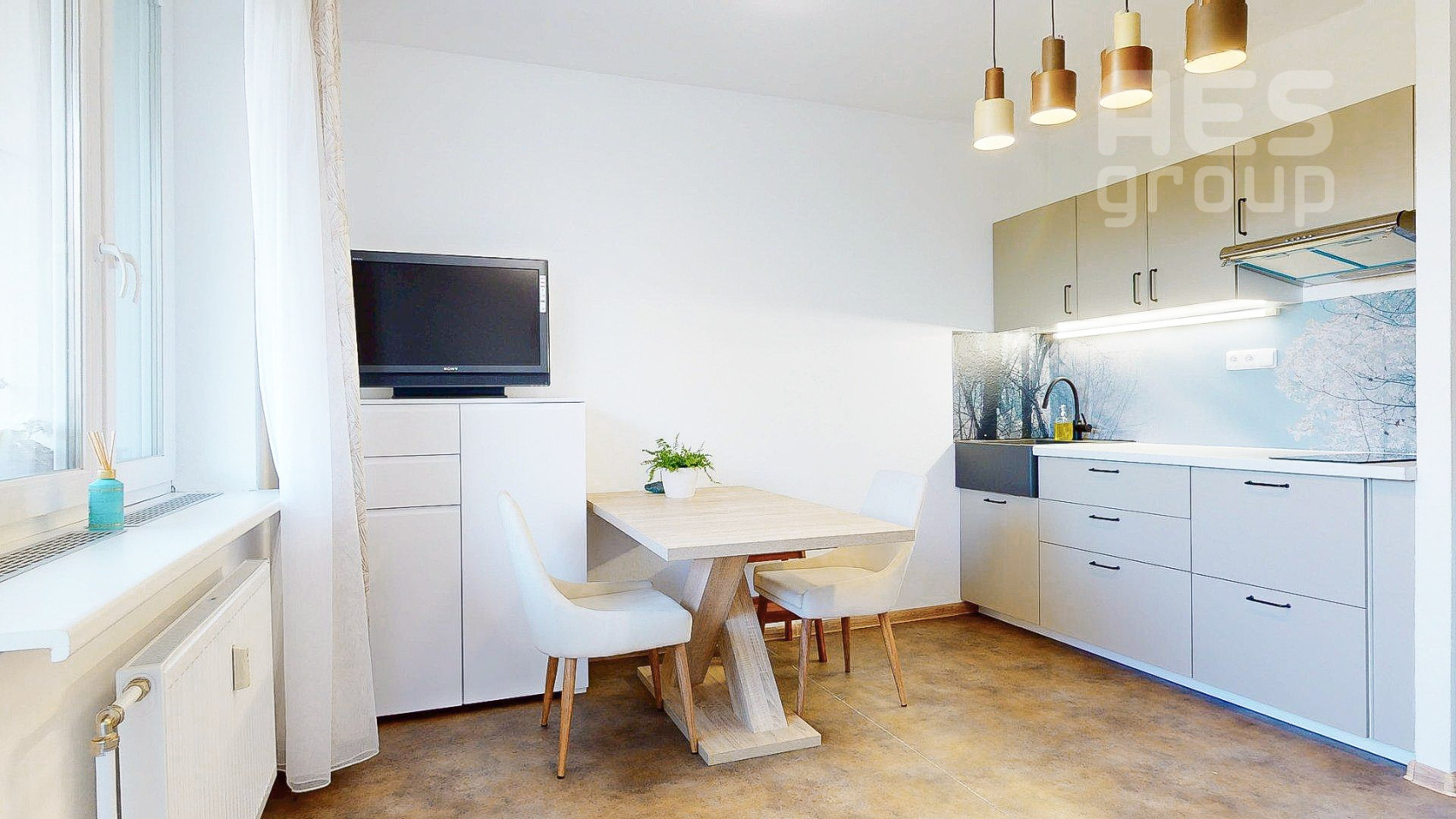 PRENÁJOM, 2 izbový byt s loggiou, ul. Rovniankova, BA-Petržalka