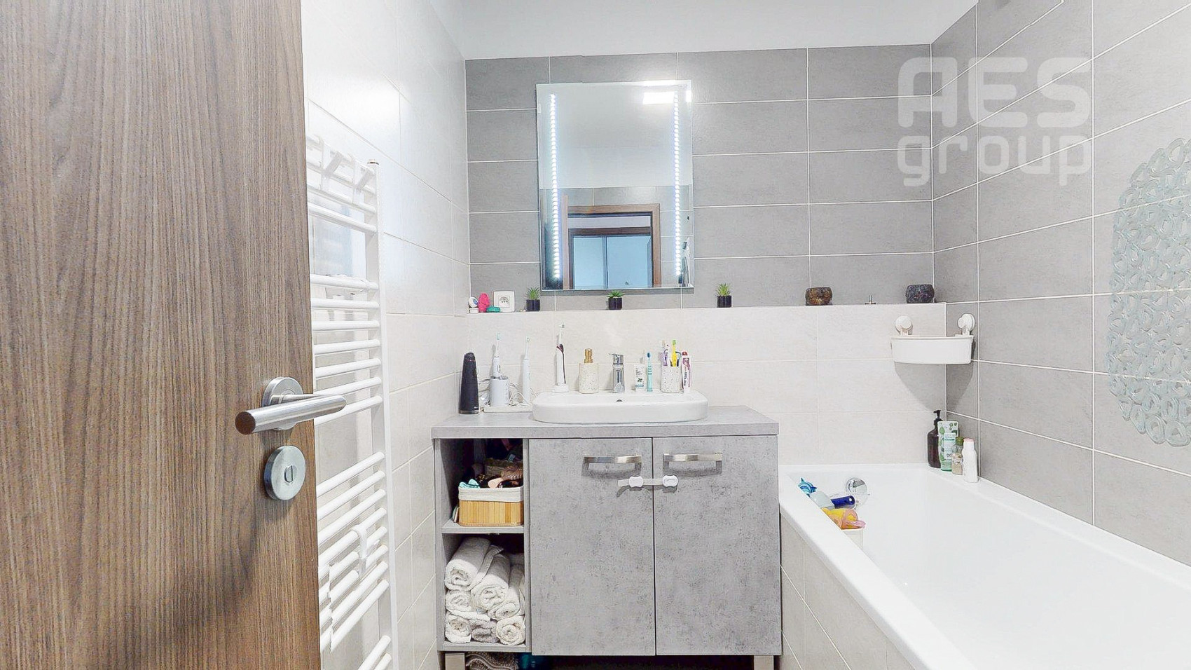 PREDAJ, NOVOSTAVBA, 3 izbový byt s balkónom a parkovacím státim, ul. Jána Ondruša, Stupava