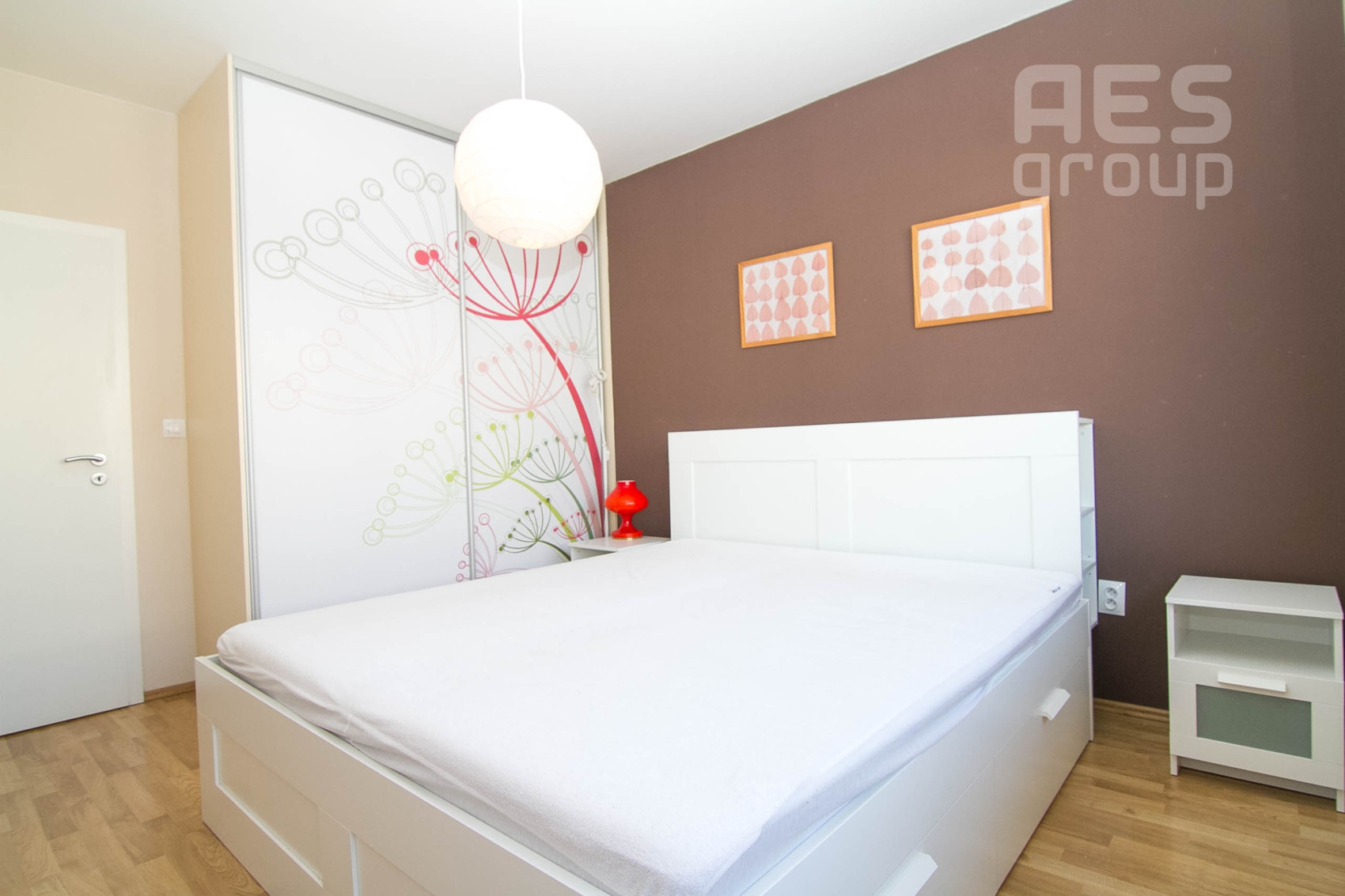 PRIPRAVUJEME, zariadený 2-izbový byt s garážovým státím, Okružná ul. Stupava