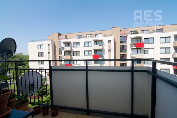 PRIPRAVUJEME, zariadený 2-izbový byt s garážovým státím, Okružná ul. Stupava