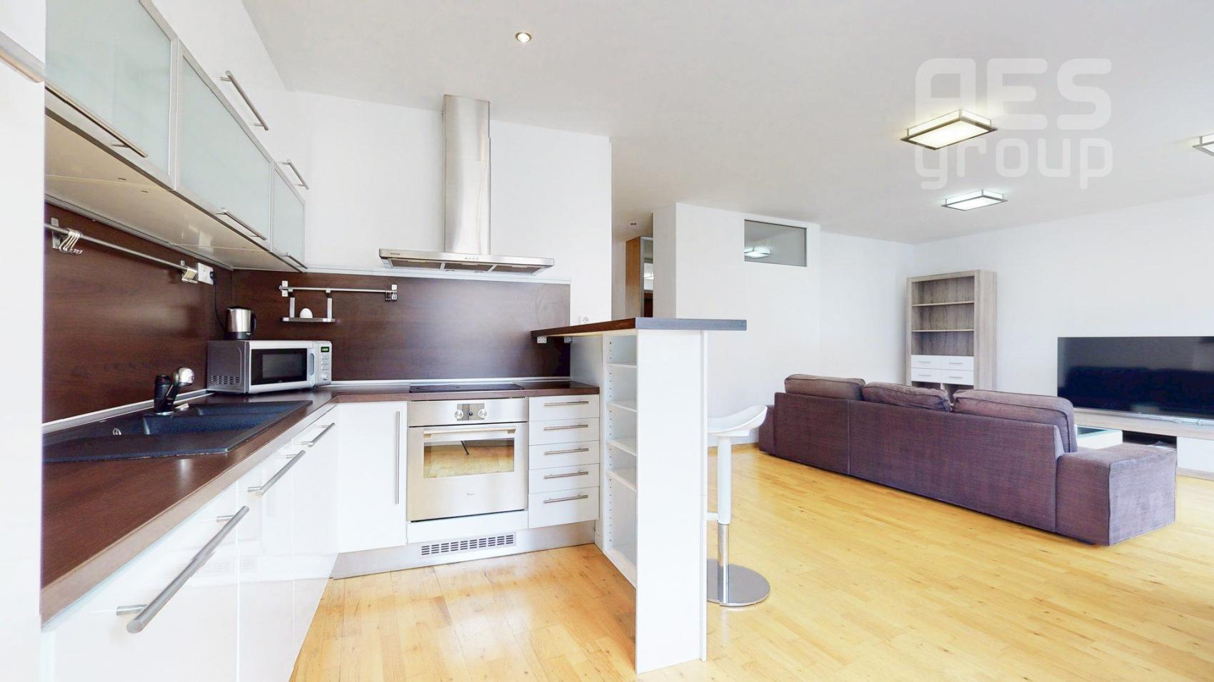 PRENÁJOM, 2 IZBOVÝ BYT, MEDENÁ, BRATISLAVA STARÉ MESTO