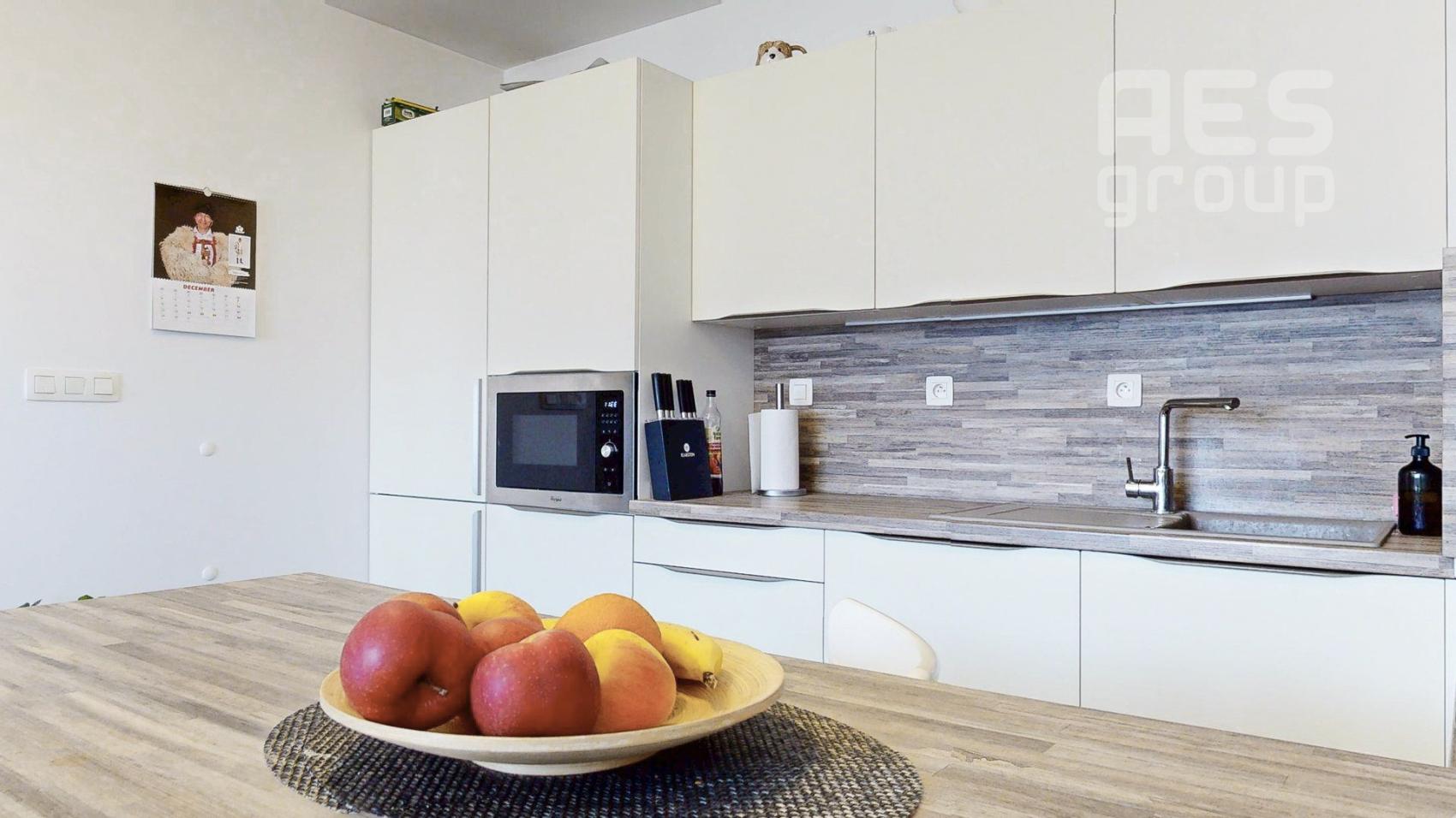 PREDAJ, NOVOSTAVBA, 3 izbový byt s balkónom a parkovacím státím, ul. Jána Ondruša, Stupava