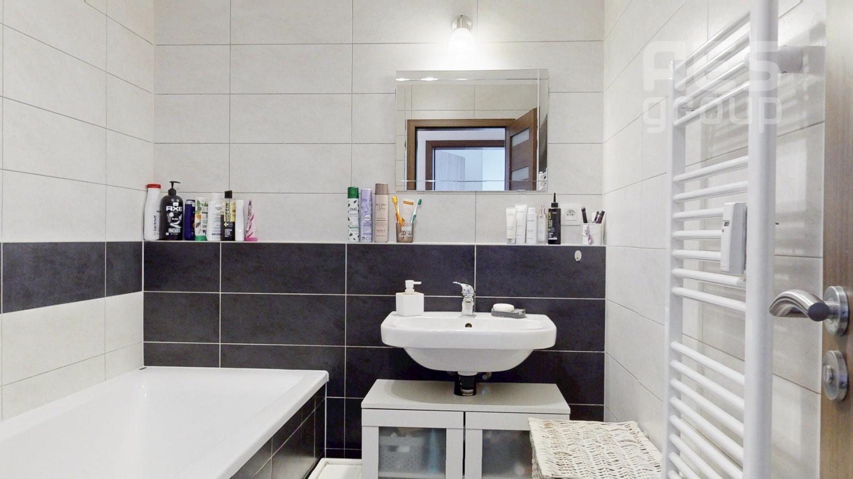 PREDAJ, NOVOSTAVBA, 3 izbový byt s balkónom a parkovacím státím, ul. Jána Ondruša, Stupava