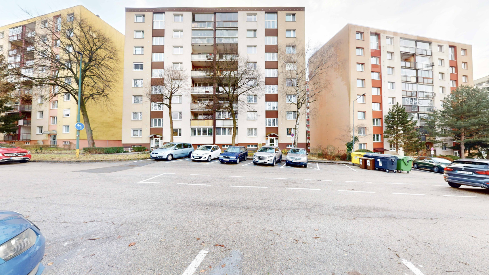 PREDAJ, 2 izbový byt , ul. Studenohorská, Bratislava – Lamač