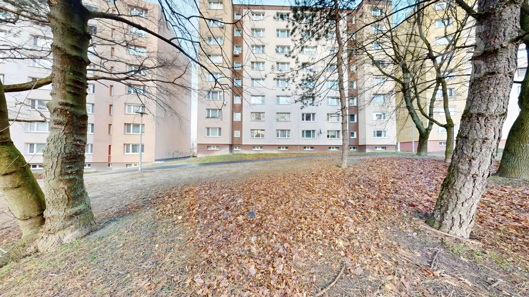 PREDAJ, 2 izbový byt , ul. Studenohorská, Bratislava – Lamač