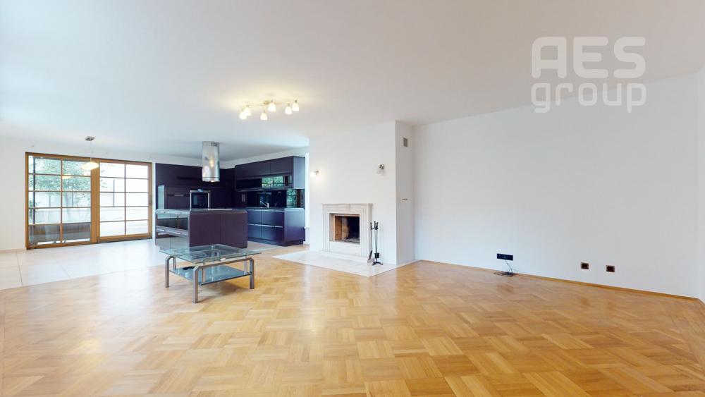 PRENÁJOM, 5 izbový rodinný dom s garážou, Záhorská Bystrica