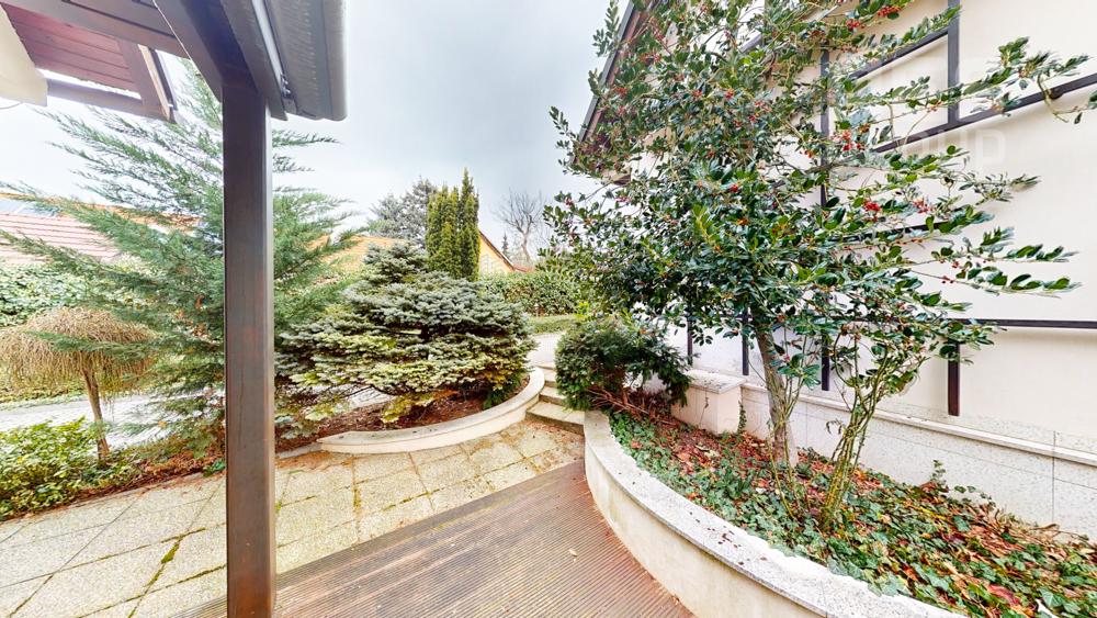 PRENÁJOM, 5 izbový rodinný dom s garážou, Záhorská Bystrica