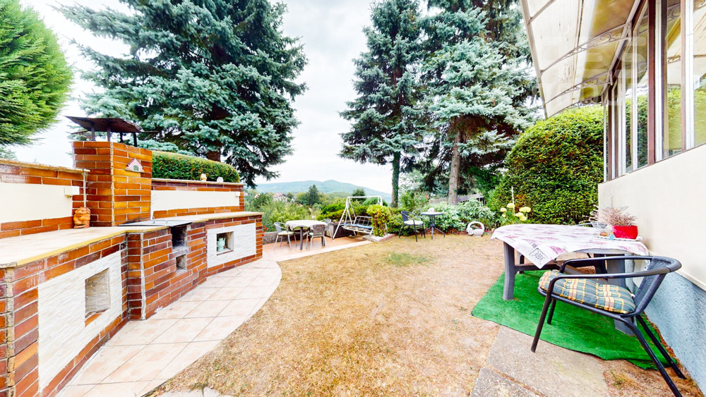 PREDAJ, ZÁHRADA S DVOMA CHATAMI, NOVÁ HORA, STUPAVA