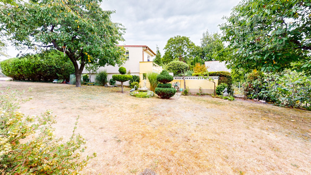 PREDAJ, ZÁHRADA S DVOMA CHATAMI, NOVÁ HORA, STUPAVA