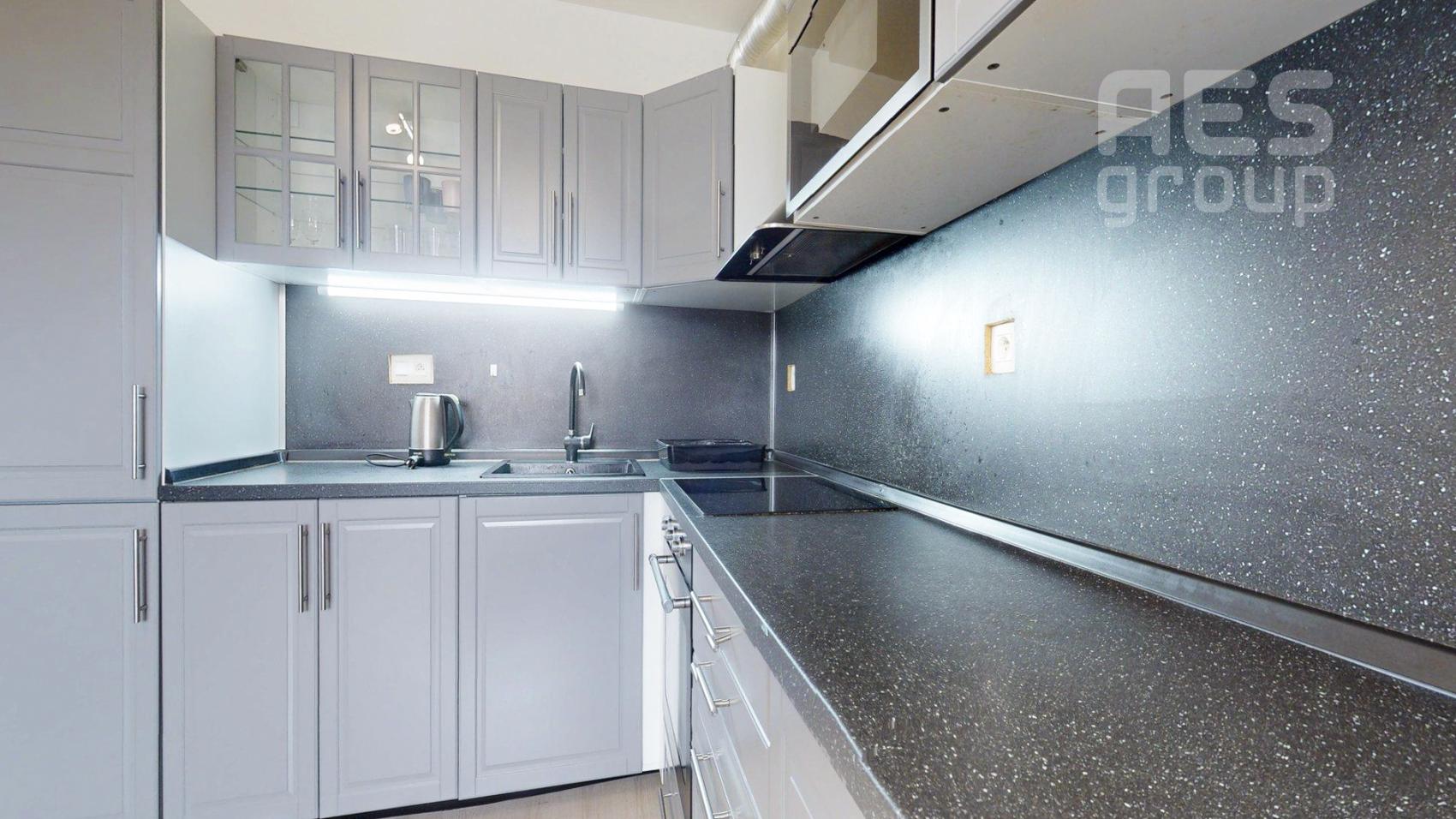 PRENÁJOM, 2 izbový byt s parkovaním na ulici Jána Ondruša v Stupave