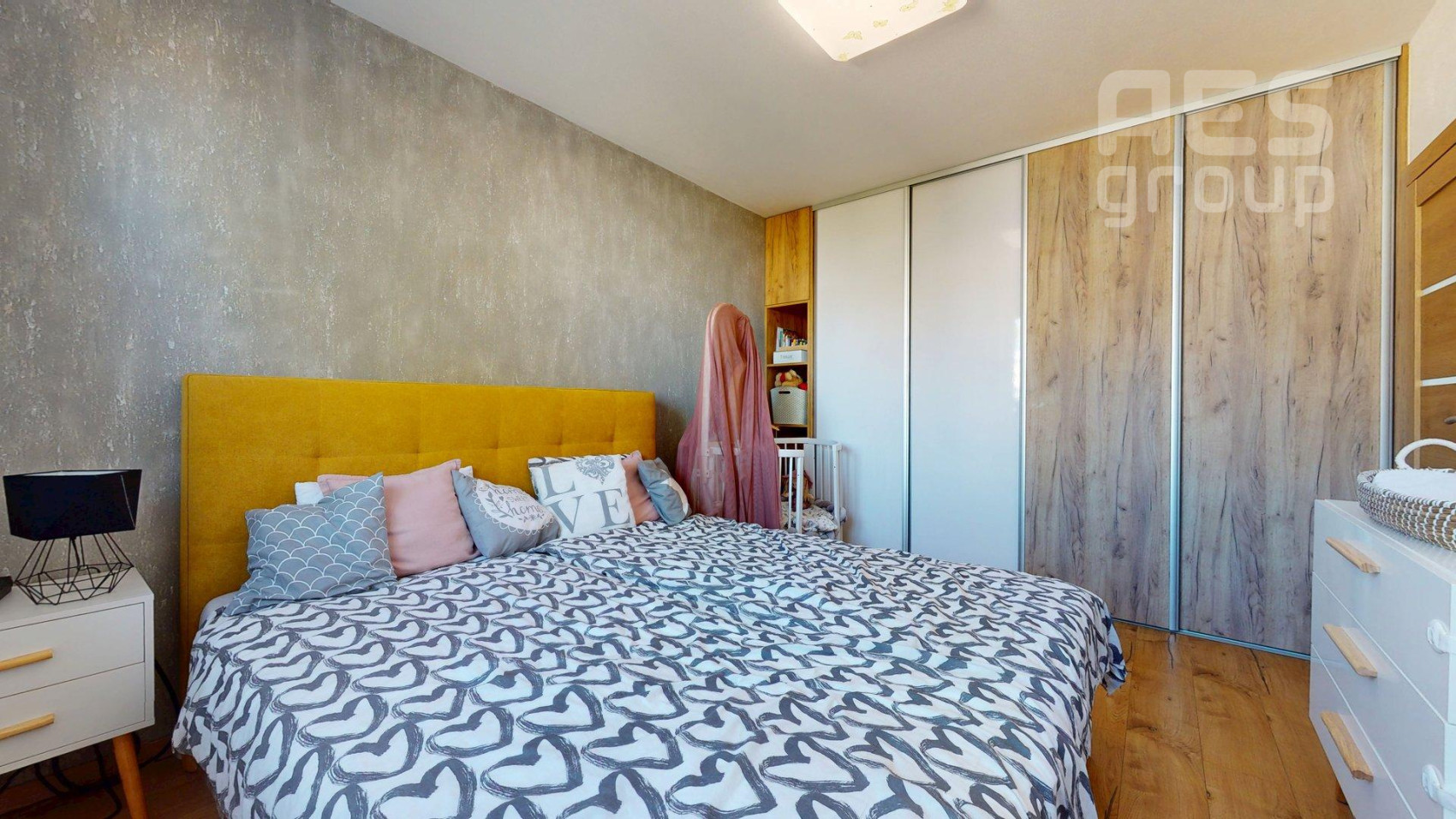 PRENÁJOM, NOVOSTAVBA, 2 izbový byt s balkónom a garážovým státím, ul. Dlhá, Stupava