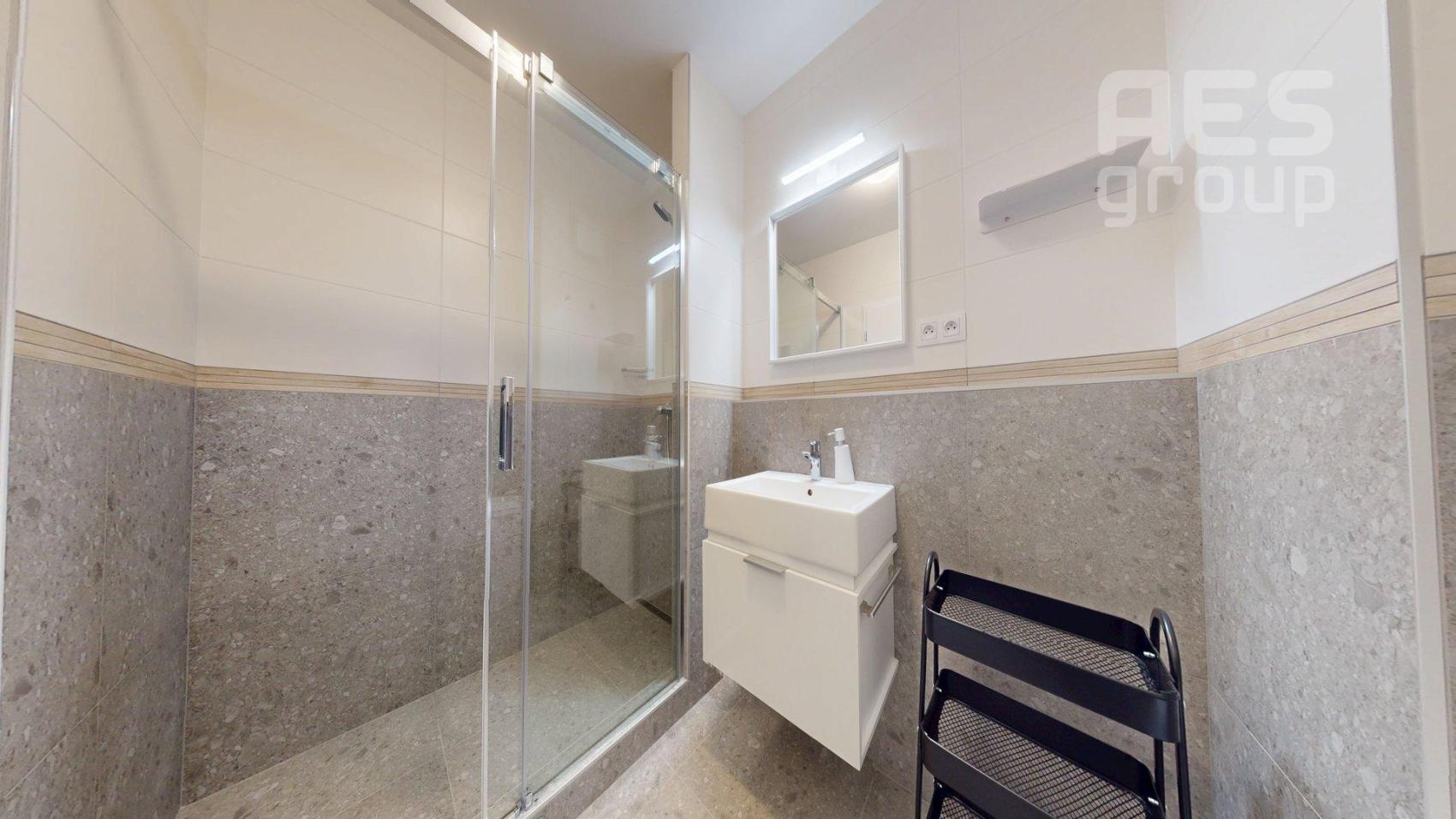 PRENÁJOM, 3 izbový zariadený byt s parkovaním, Nový Majer