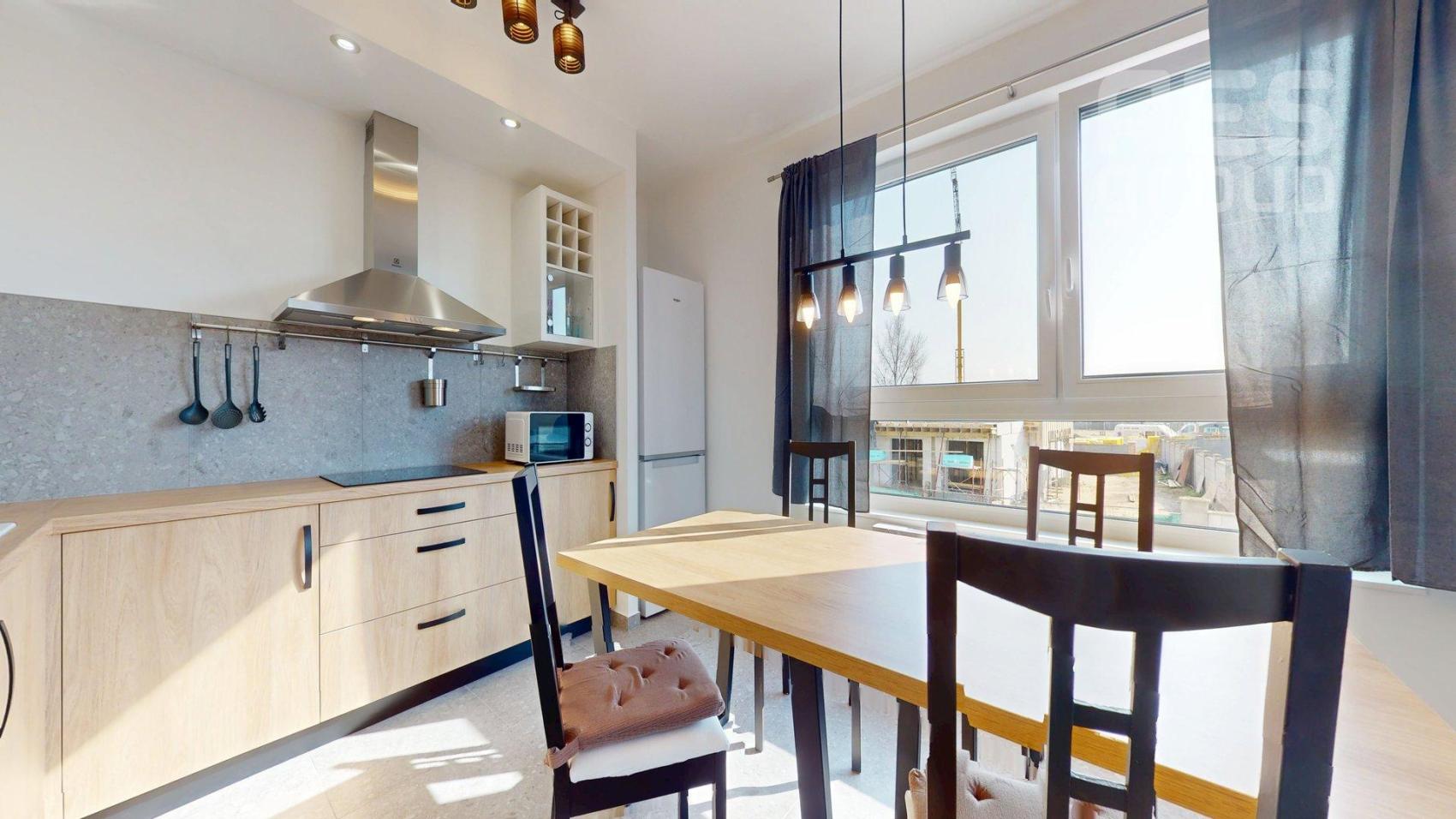 PRENÁJOM, 3 izbový zariadený byt s parkovaním, Nový Majer