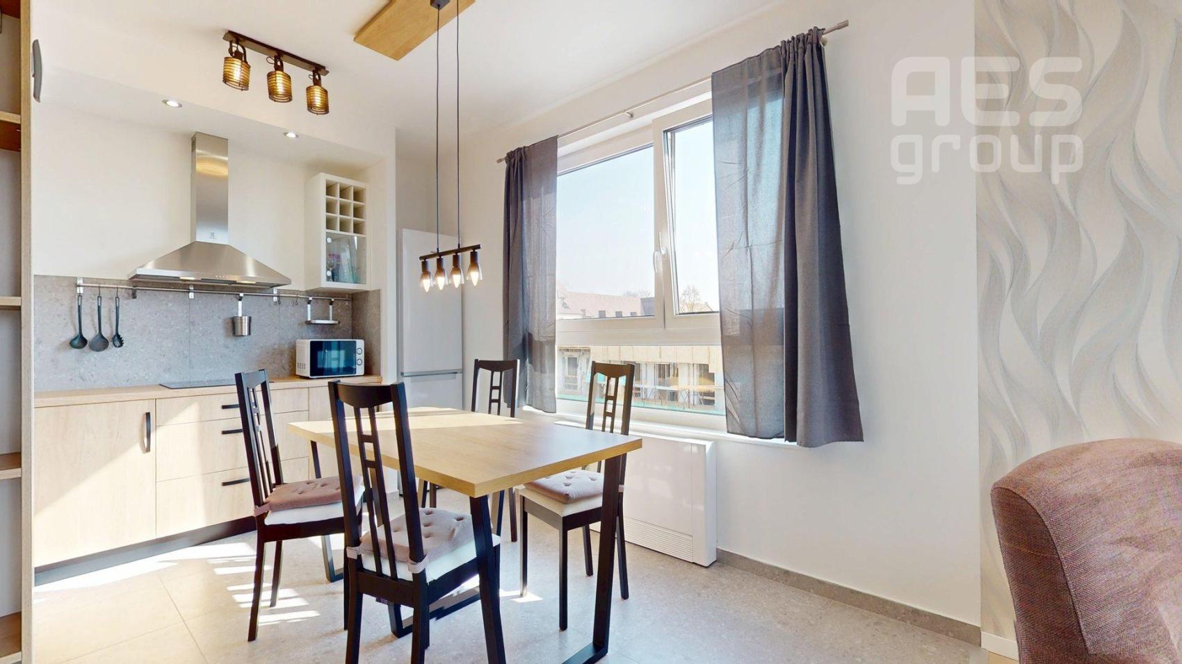 PRENÁJOM, 3 izbový zariadený byt s parkovaním, Nový Majer