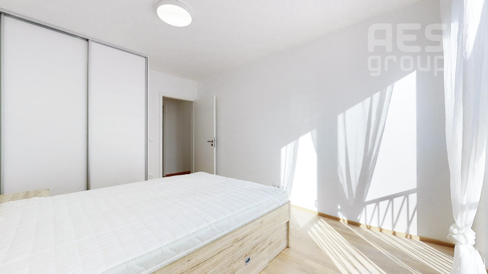 PRENÁJOM, 3 izbový zariadený byt s garážovým státím v novostavbe v projekte KOLÍSKY, Záhorská Bystrica