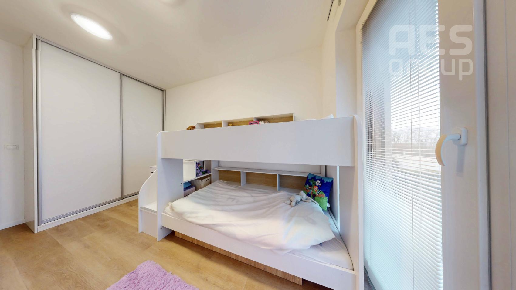 Novostavba, 4 izbový radový dom, ul. Nevädzová, Stupava