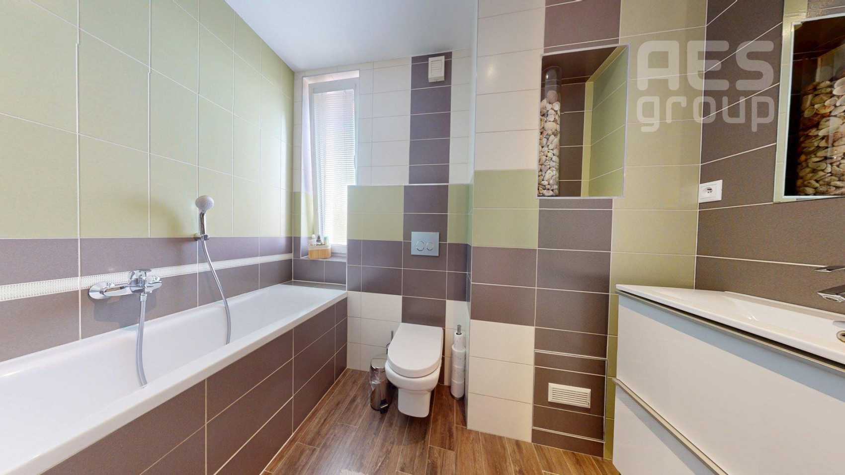 PREDAJ, 4 izb. RD s pivnicou vo výbornej lokalite, Mariánska, Stupava