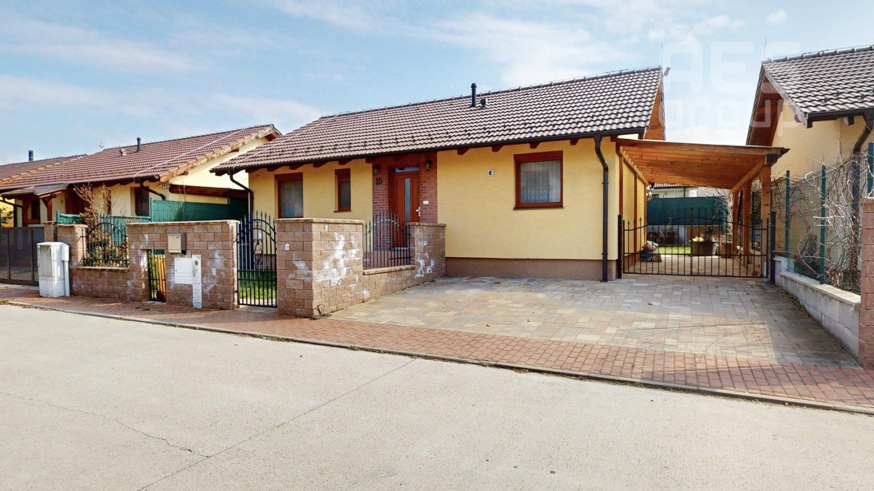 PRENÁJOM, zariadený 4 izbový rodinný dom, ul. Sedmokrásková, Marianka