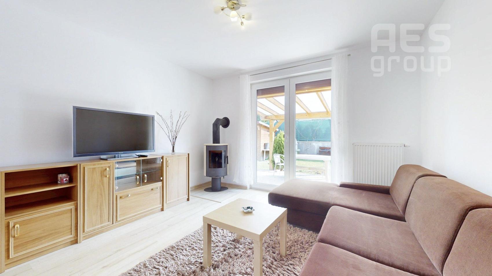 PRENÁJOM, zariadený 4 izbový rodinný dom, ul. Sedmokrásková, Marianka