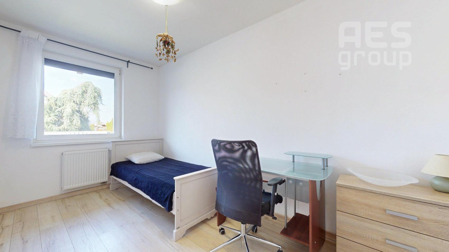 PRENÁJOM, zariadený 4 izbový rodinný dom, ul. Sedmokrásková, Marianka