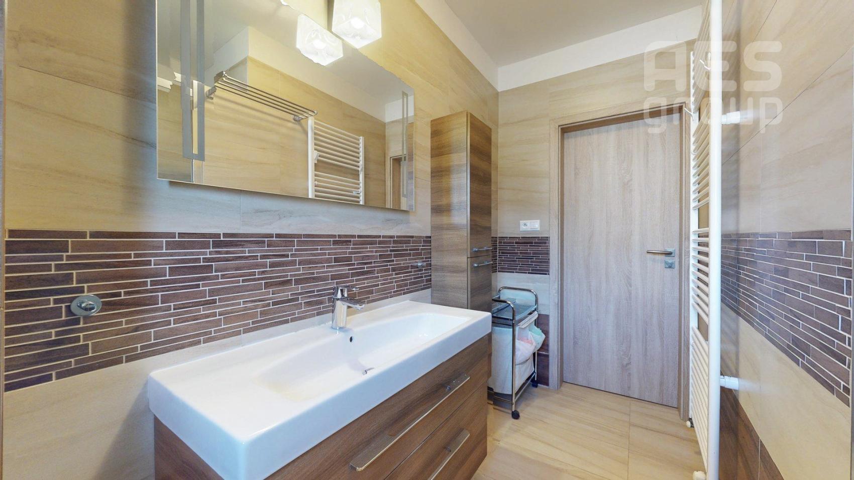 PRENÁJOM, zariadený 4 izbový rodinný dom, ul. Sedmokrásková, Marianka