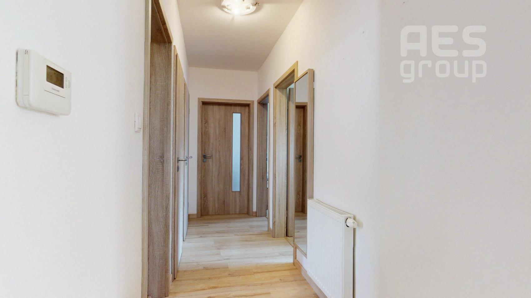 PRENÁJOM, zariadený 4 izbový rodinný dom, ul. Sedmokrásková, Marianka